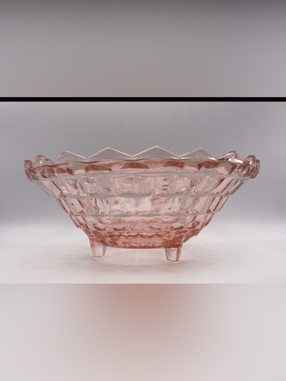 Vintage Jeannette Depression Glass Cubist 3-Footed Fruit Bowl